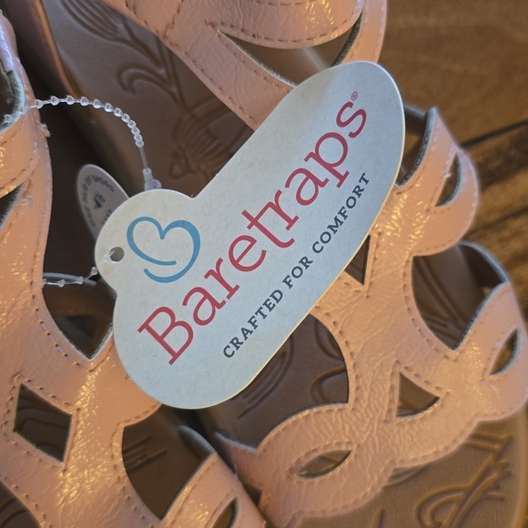 Baretraps Women's Pink Strappy Sandals - Picture 5 of 10